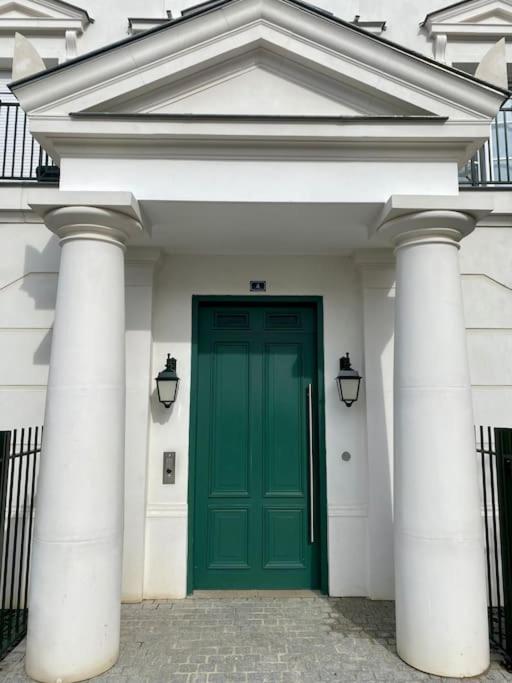 Suite Cartier Near Disneyland Paris Serris Exterior photo